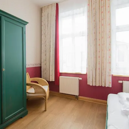 Haus Borgwardt Im Ostseebad Goehren Goehren  Exterior foto